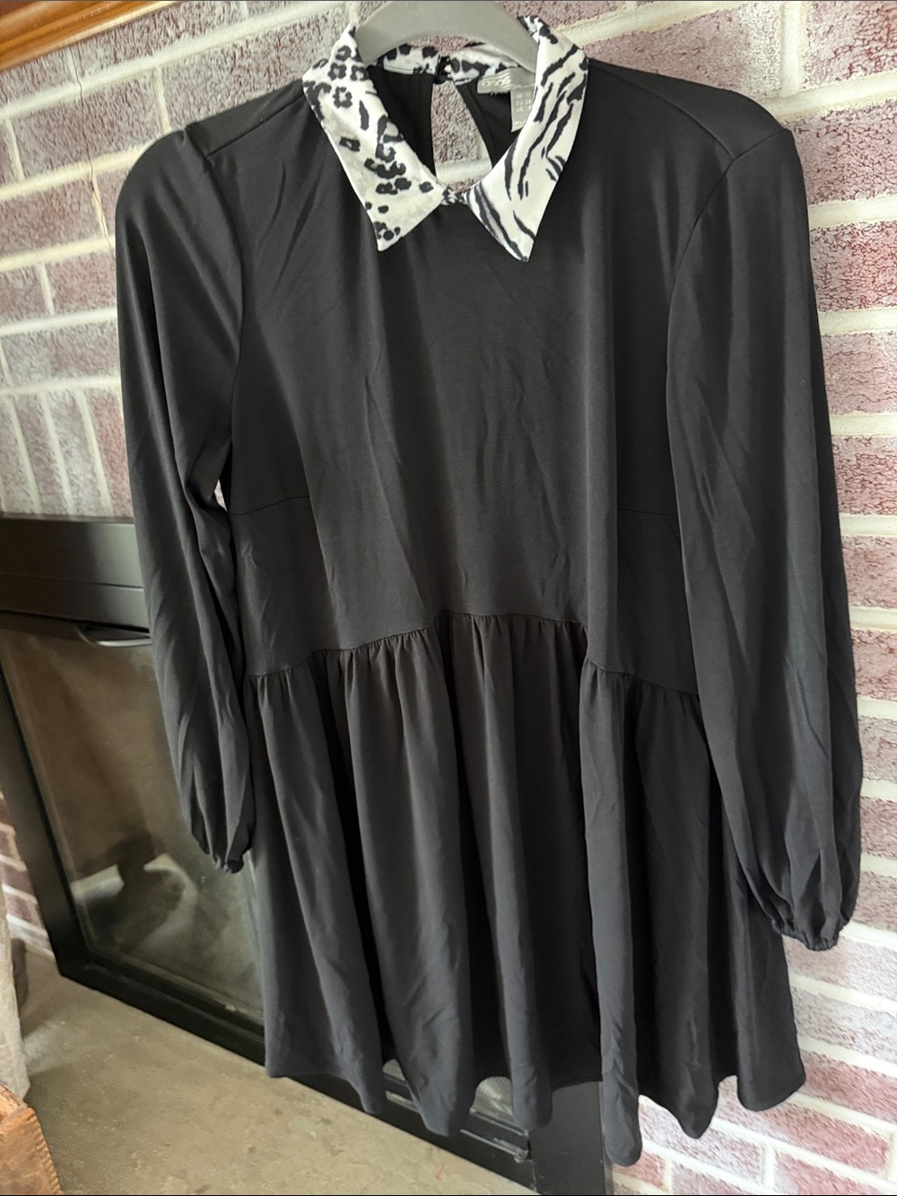 ASOS Black Long-Sleeve Peplum Tunic with Printed Contrast Collar